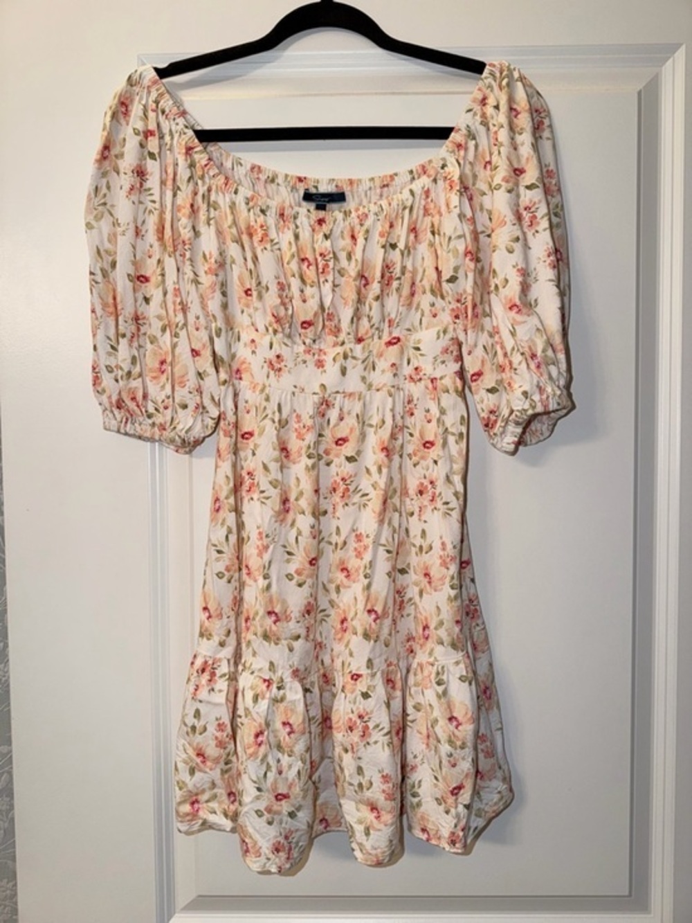 SHORE Women’s Floral Off-Shoulder Mini Babydoll Dress - Cream with Pink Roses